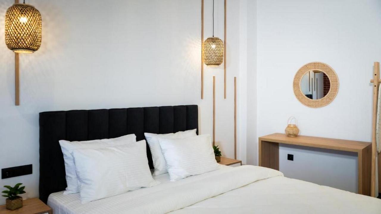 קאלאבאקה Centro Urban Suites מראה חיצוני תמונה